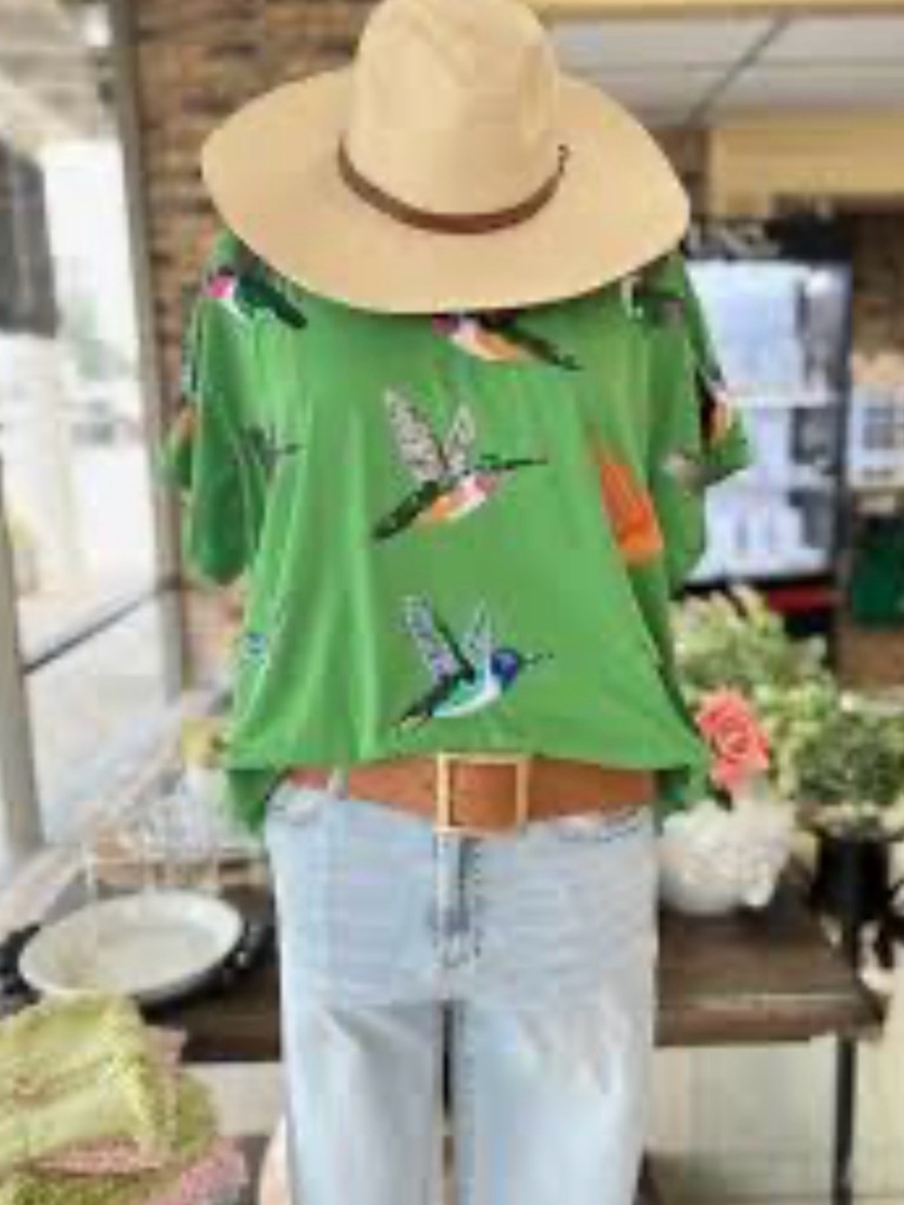 QUEEN OF SPARKLES Green Sequin Hummingbird Short Sleeve Tee